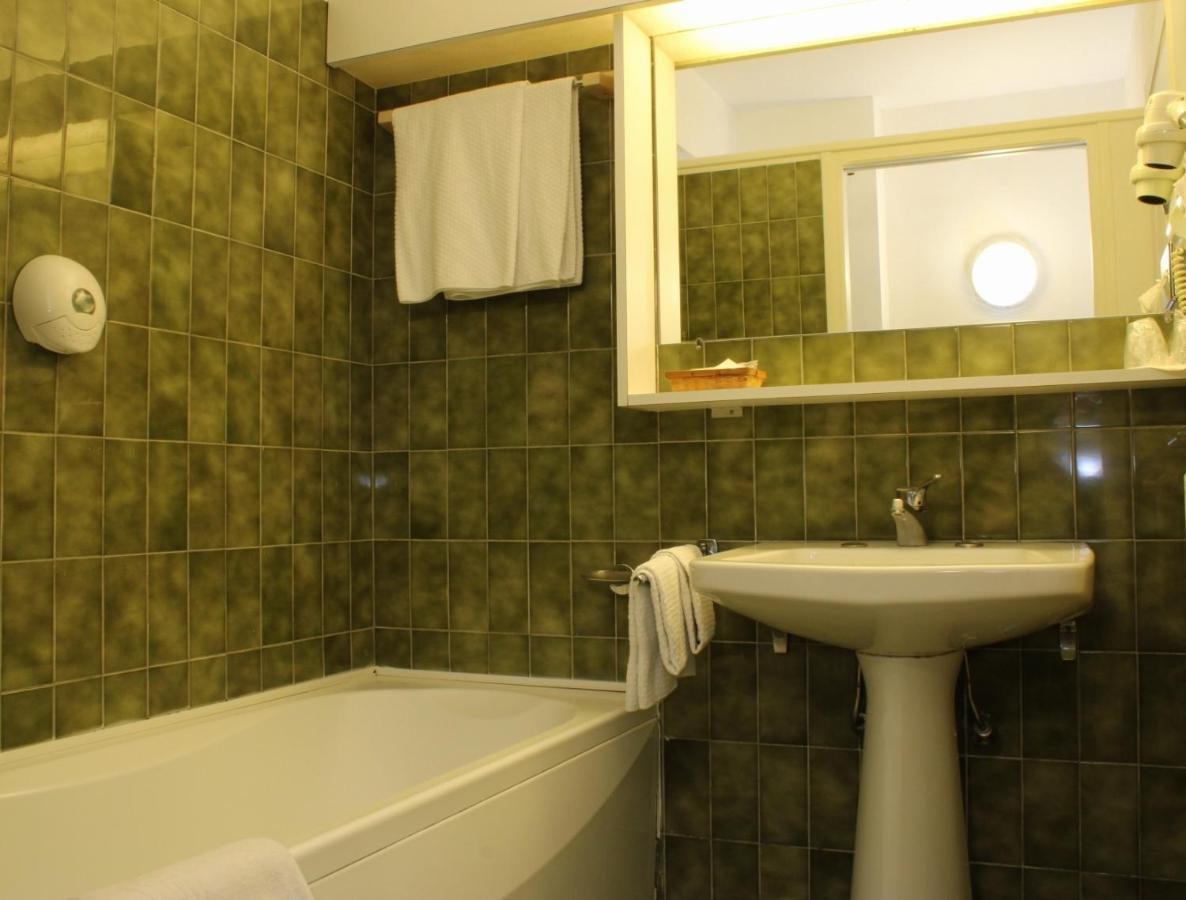 Hotel Alexandra Roquebrune-Cap-Martin Dış mekan fotoğraf