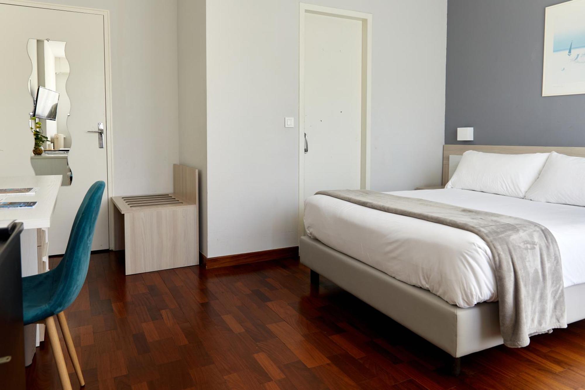Hotel Alexandra Roquebrune-Cap-Martin Dış mekan fotoğraf